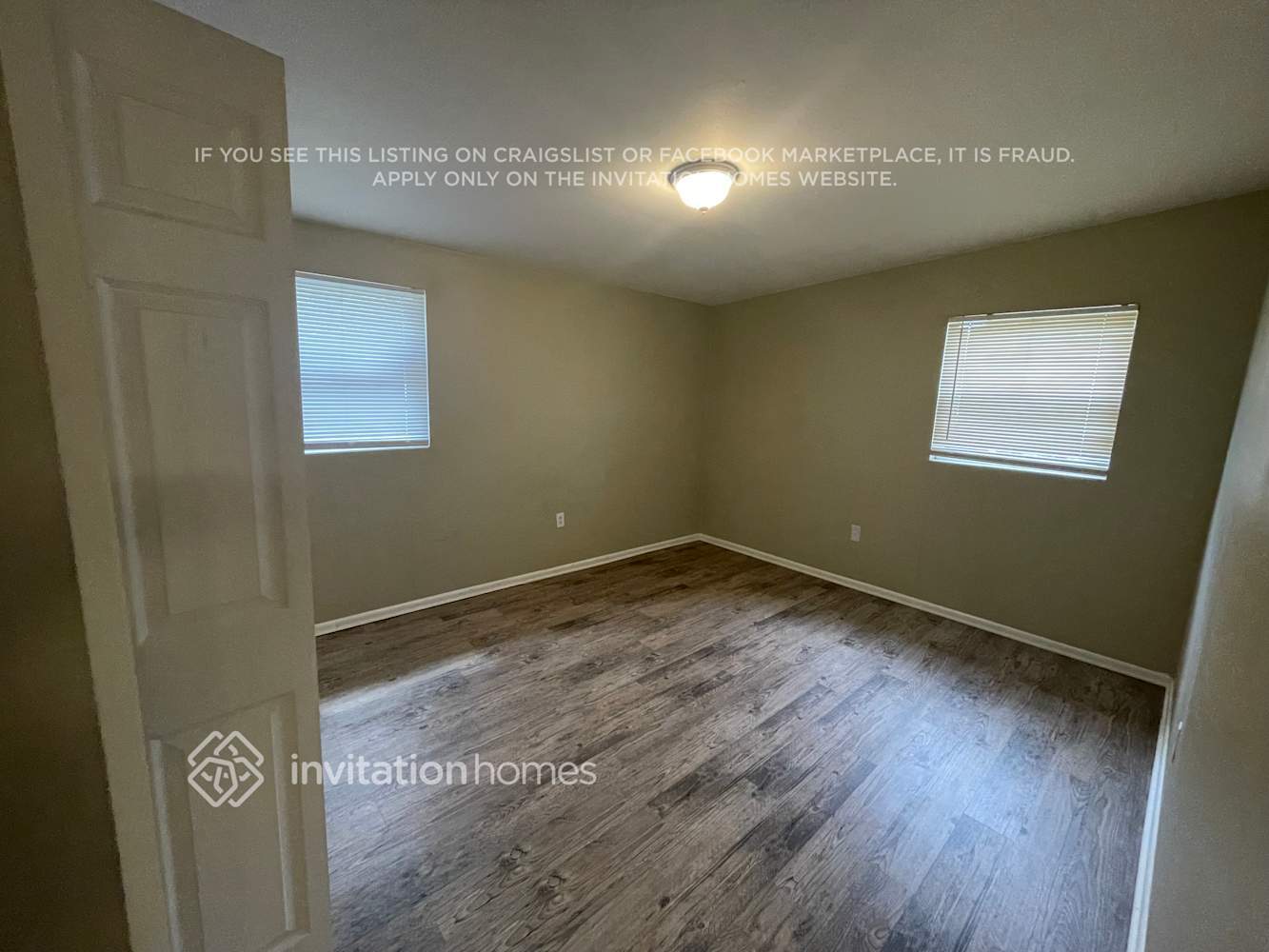 Building Photo - 2928 Pinedale Ave