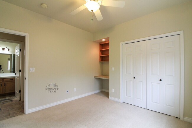 Building Photo - 3 Bedroom, 2 Bathroom Home in Richland