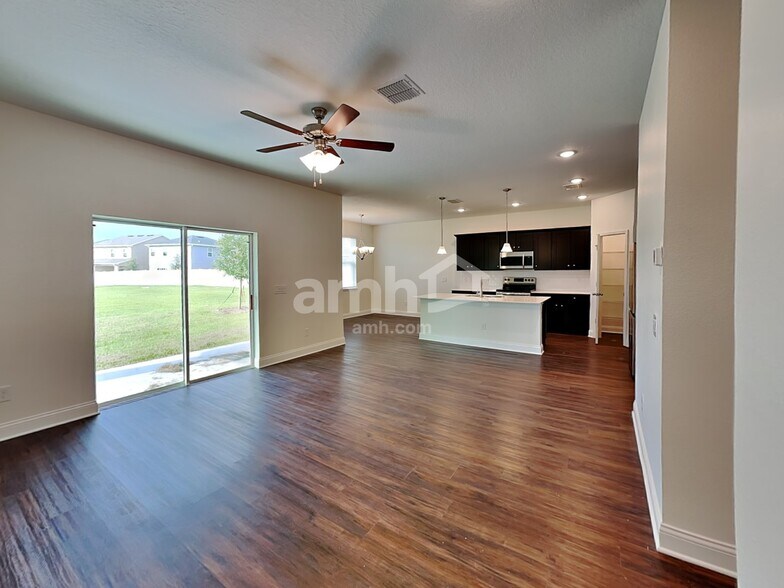 Building Photo - 6201 Little Blf Cir