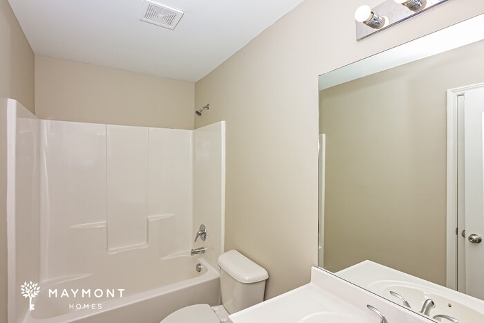 Building Photo - 4057 Liberty Ests Dr