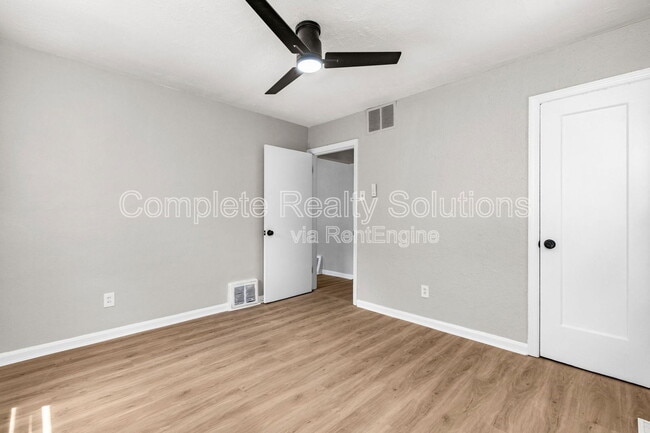 Building Photo - 6232 Witsell Ave