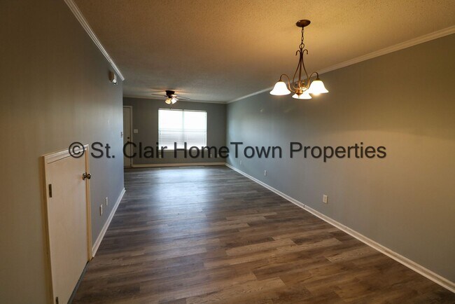 Building Photo - Totally Remodeled Tri-Plex in Lincoln School System