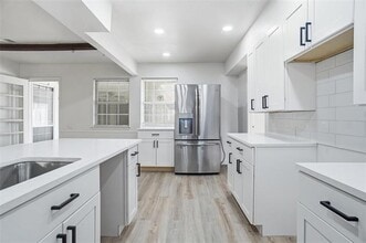 Building Photo - 3825 Old Faithful Ct