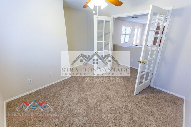 Building Photo - 15792 W Port Au Prince Ln