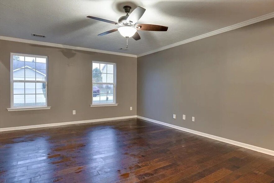 Building Photo - 756 Keyes Dr