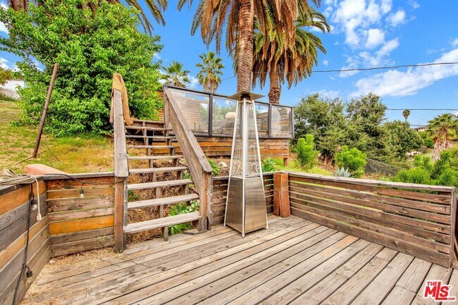 Building Photo - 4839 Seldner Ave