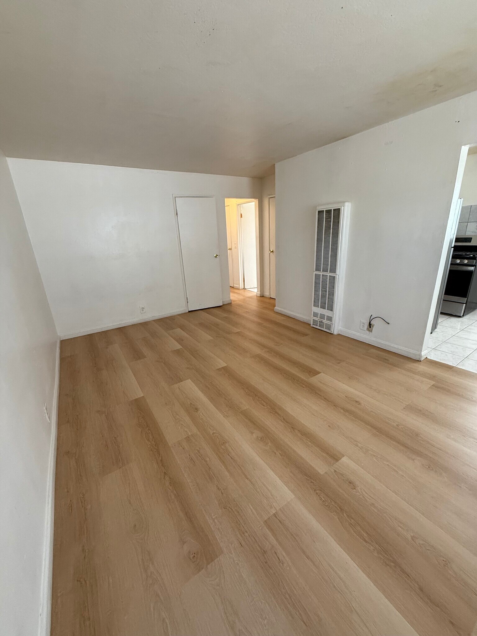 Building Photo - 862 Jeanne Ave