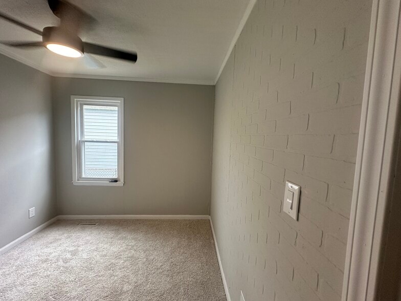 2nd Bedroom - 410 Abney St