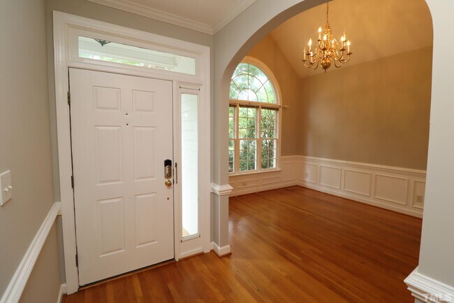 Building Photo - 100 Pebble Ridge Farms Ct