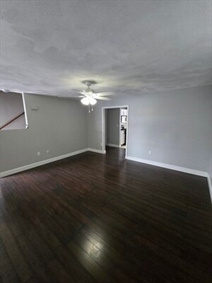 Building Photo - 504 Quincy St