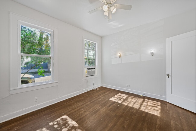 Building Photo - 4414 Red River St