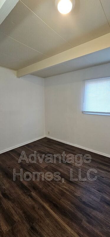 Building Photo - 908 N 70th St