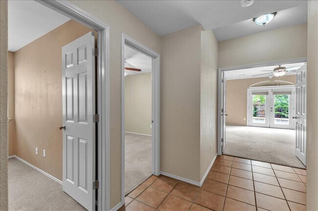 Building Photo - 3531 Roberto Clemente Ln