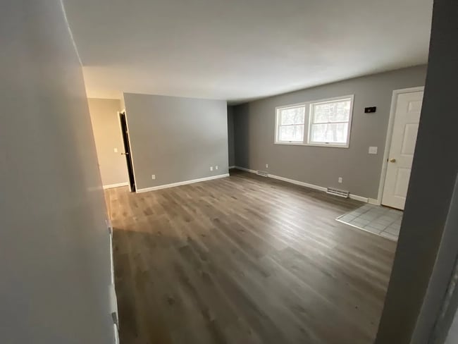 Building Photo - 4259 NY-50