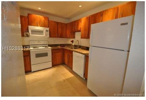 Building Photo - 4644 NW 30th St