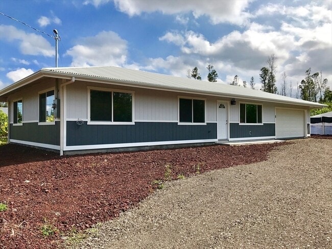 Building Photo - Beautiful 3 bedroom 2 bath in Ainaloa