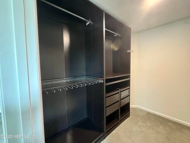 Building Photo - 14916 Durbin Cove Way