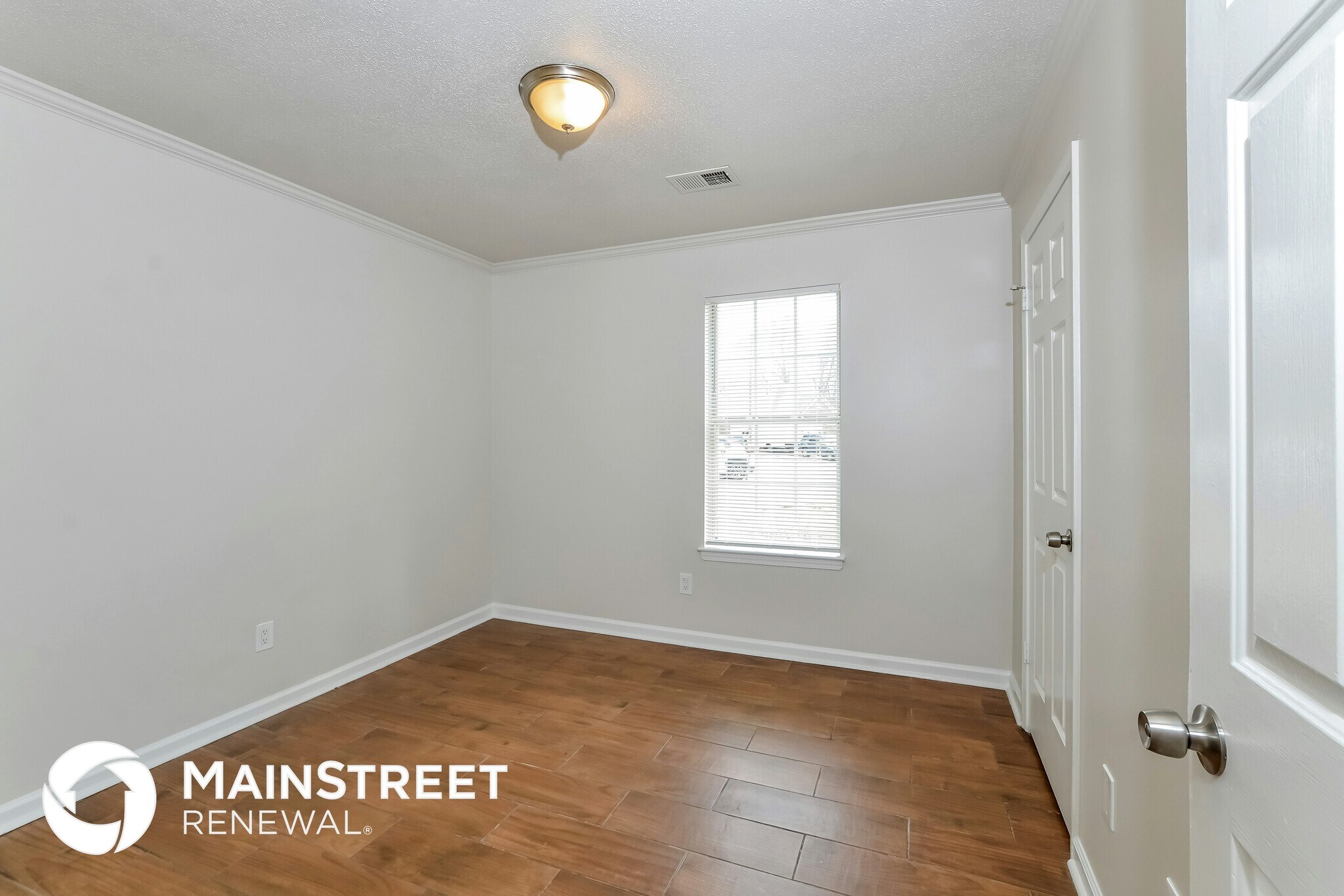 Building Photo - 2730 Hampden Cove