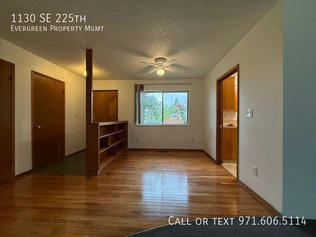 Building Photo - 1130 SE 225th-