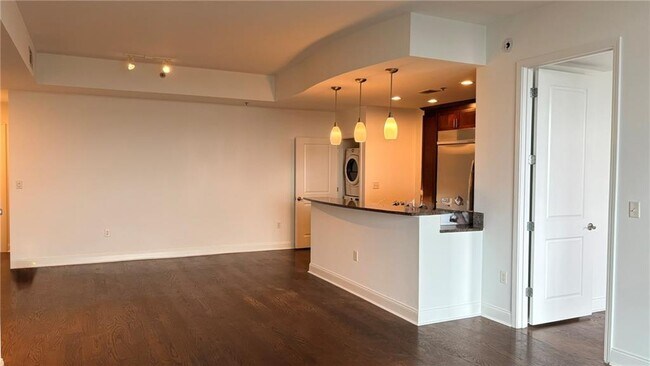 Building Photo - 270 17th St NW