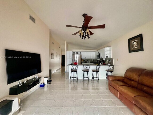 Building Photo - 14351 SW 168th Terrace