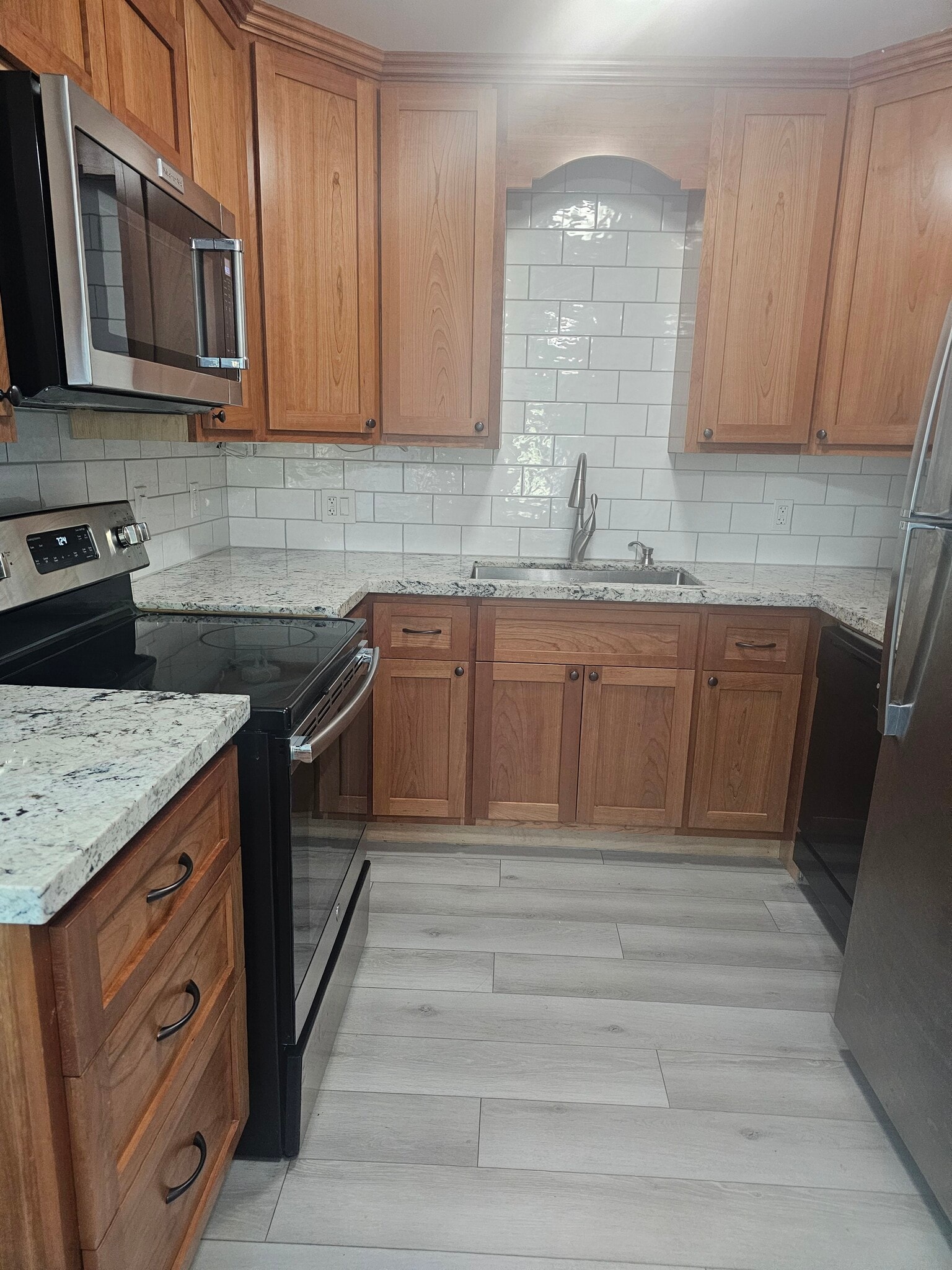 Building Photo - Los Gatos Garden Apartments