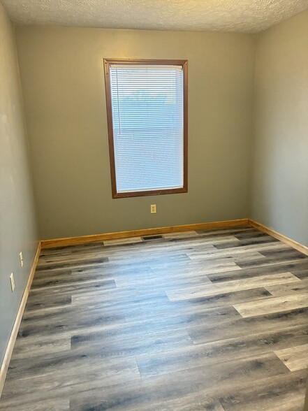 Bedroom 3 - 1940 Ash St