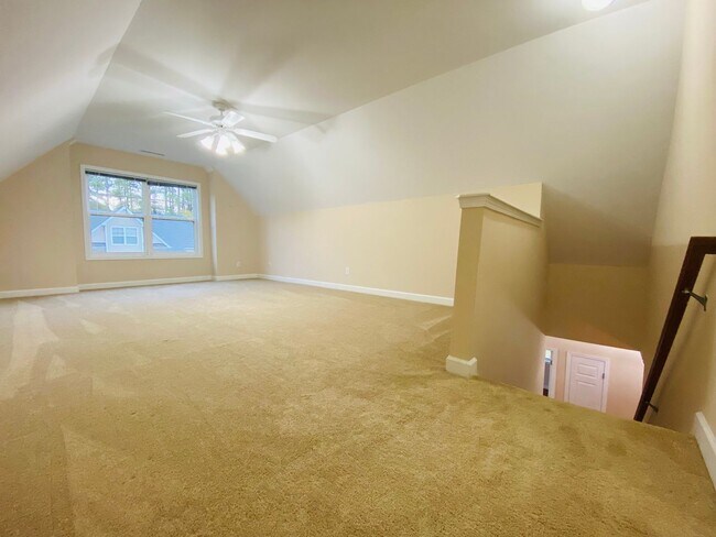 Building Photo - Luxury 3 Bedroom  Townhome in South Durham...