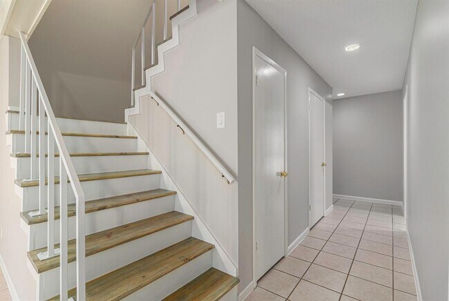 Building Photo - 1513 S 8th St