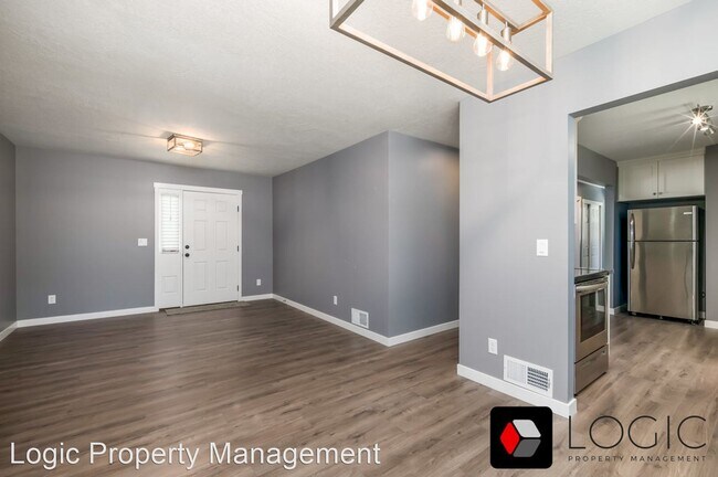 Building Photo - 4 br, 2 bath House - 4050 Porter Ave.