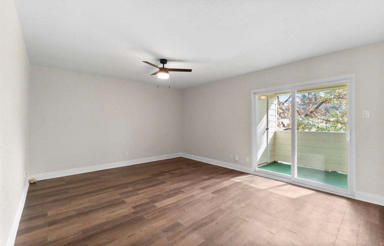 Building Photo - 14515 Wunderlich Dr