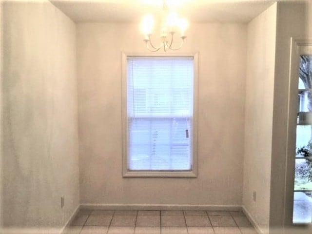 Building Photo - 5825 Regent Village Dr