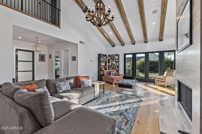 Building Photo - 3810 E Campbell Ave