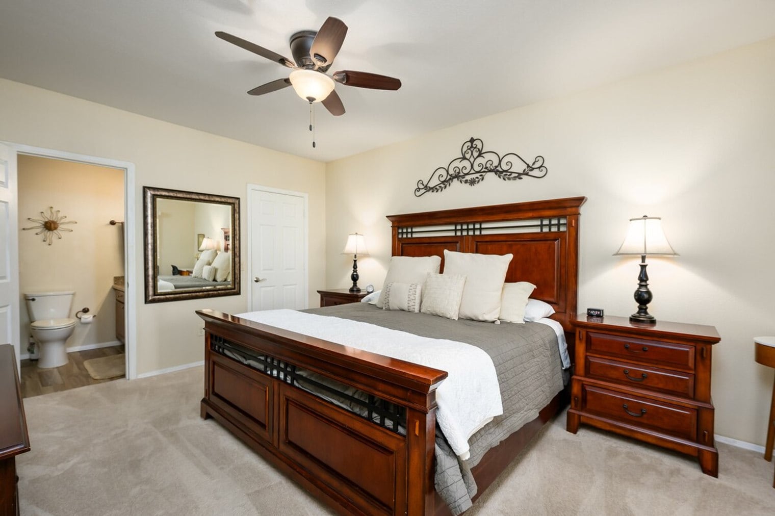 Building Photo - 15095 N Thompson Peak Pkwy