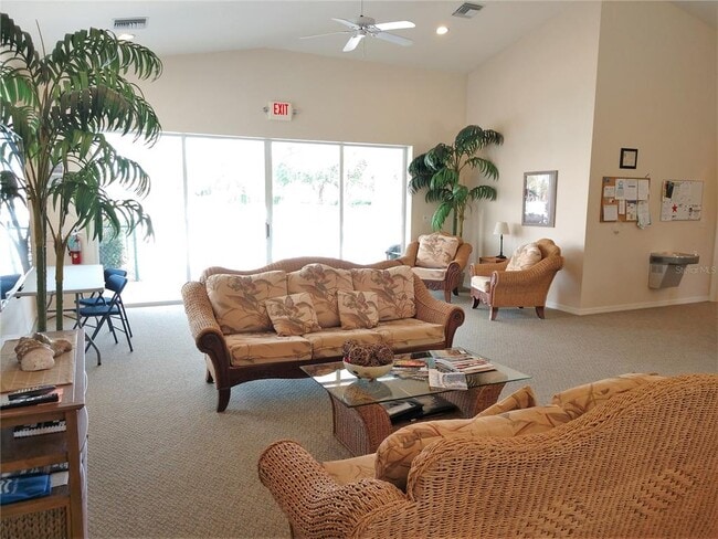 Building Photo - 7202 L Pavia Blvd