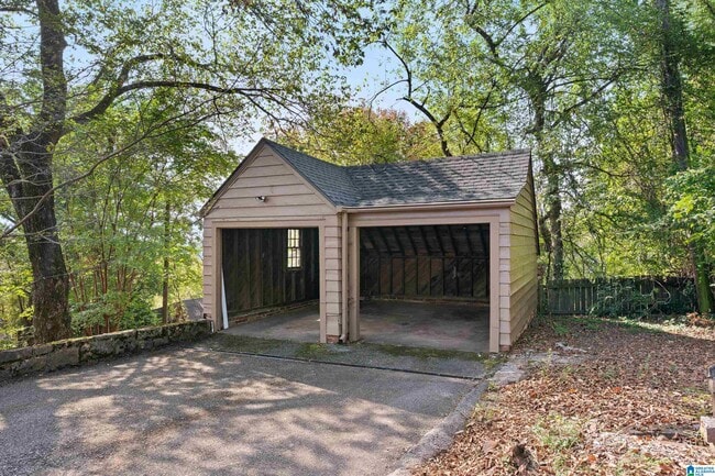 Building Photo - 1404 Morningside Dr
