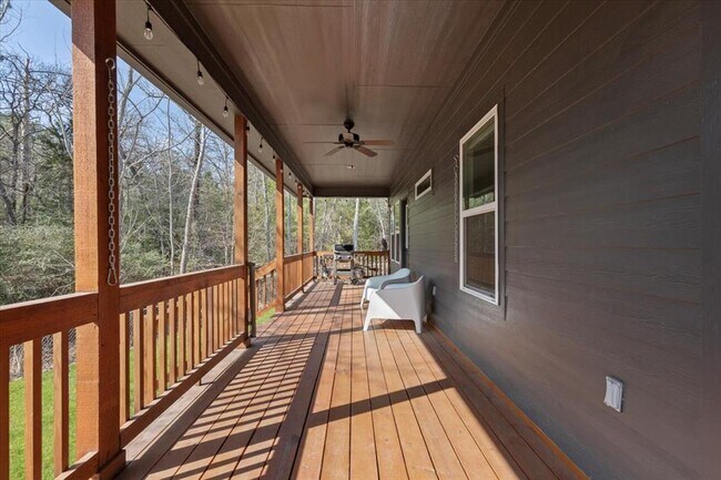 Building Photo - 107 Keamuku Ct