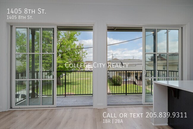 Building Photo - 1405 8th St