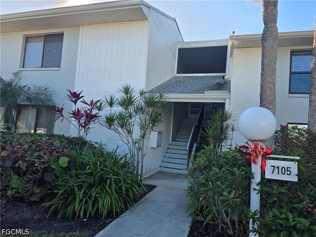 Building Photo - 7105 Quail Run Ct W