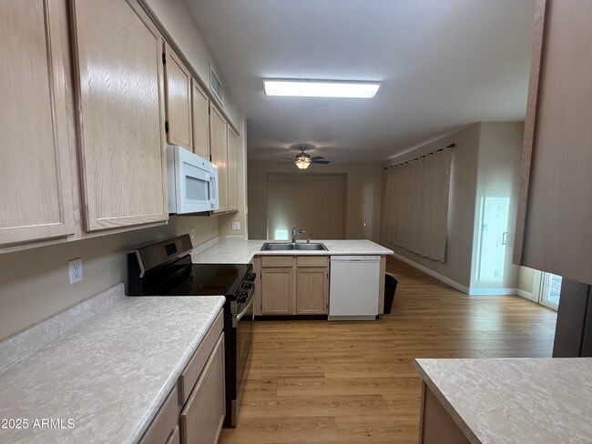 Building Photo - 6681 W Megan St