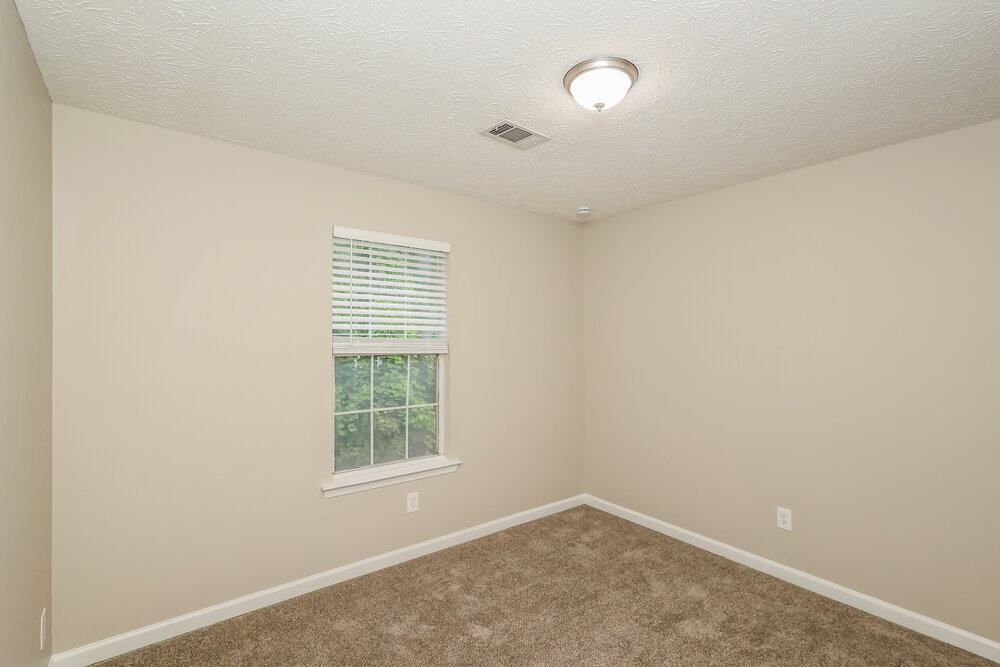 Building Photo - 5599 Rock Shoals Way