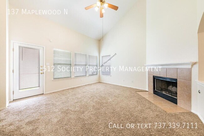 Building Photo - 137 Maplewood N