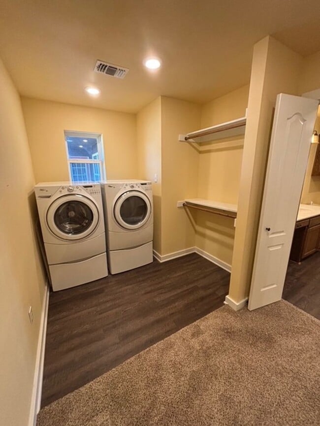 Building Photo - 6881 FM 1387