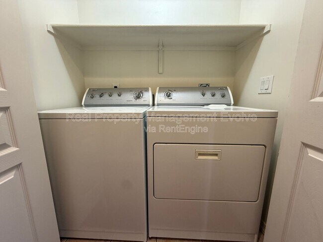 Building Photo - 20660 N 40th St