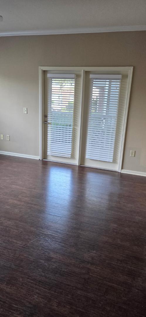 Building Photo - 11702 Heritage Estates Ave