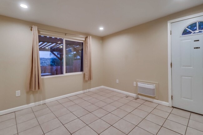 Building Photo - Barcelona Ridge Estates