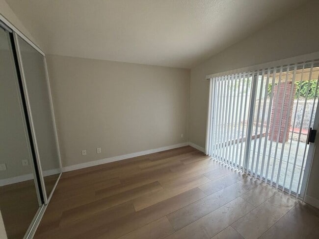 Building Photo - 28138 Bavaria Dr