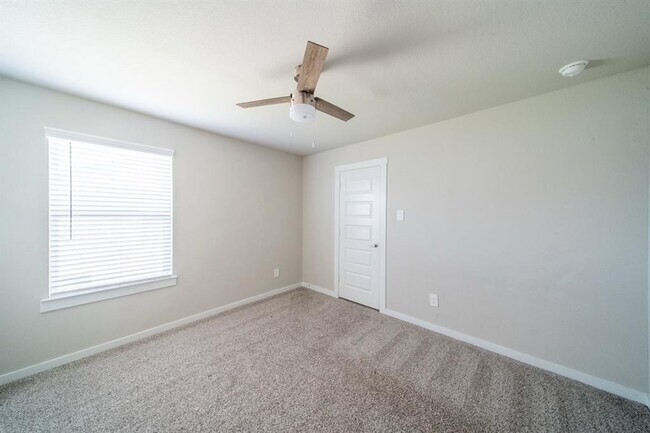 Building Photo - 3406 Royal Elk Ct