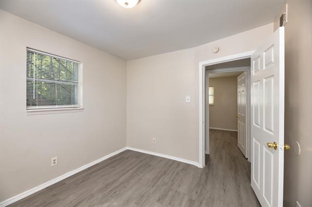 Building Photo - 2408 Meyers St