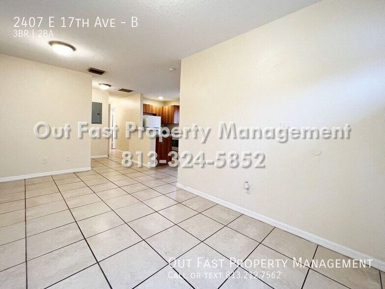 Building Photo - 2407 E 17th Ave